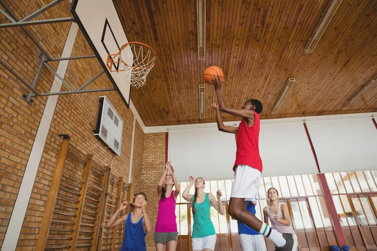 Competition vs. Collaboration: When Do You Need Them?