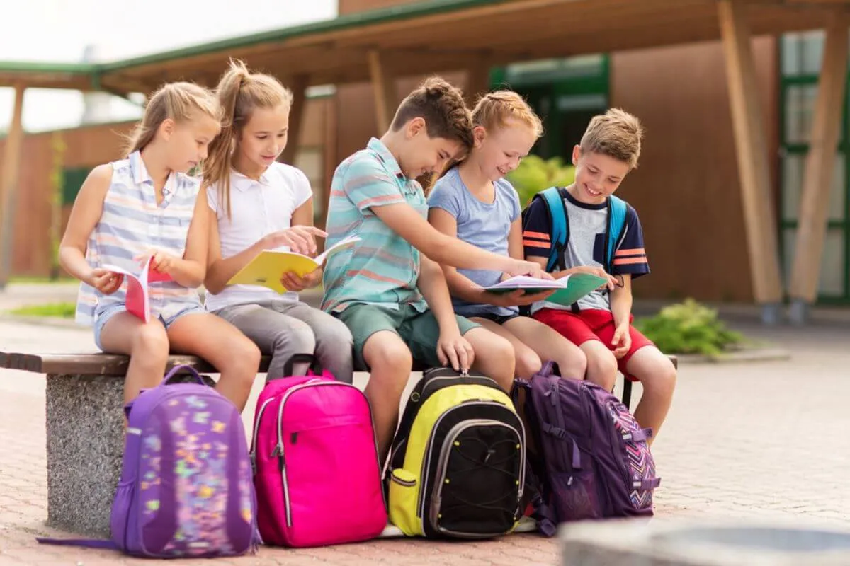 4 Extracurricular Activities for Elementary School Students