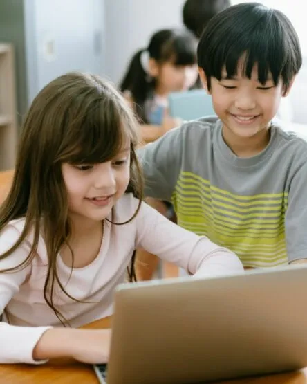 Progressive vs Traditional Schools in the Philippines: What's the Difference?