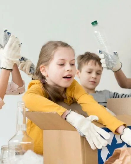 7 Decluttering Tips to Improve Productivity in School